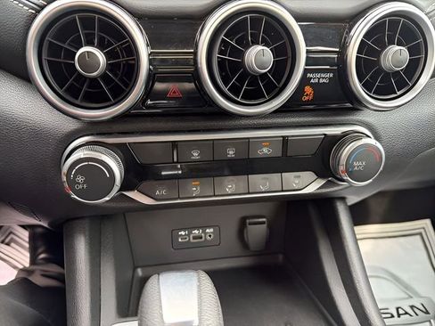 Certified 2023 Nissan Sentra SV image 16