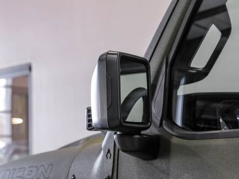 Used 2024 Jeep Wrangler Unlimited Rubicon w/ Technology Group image 54