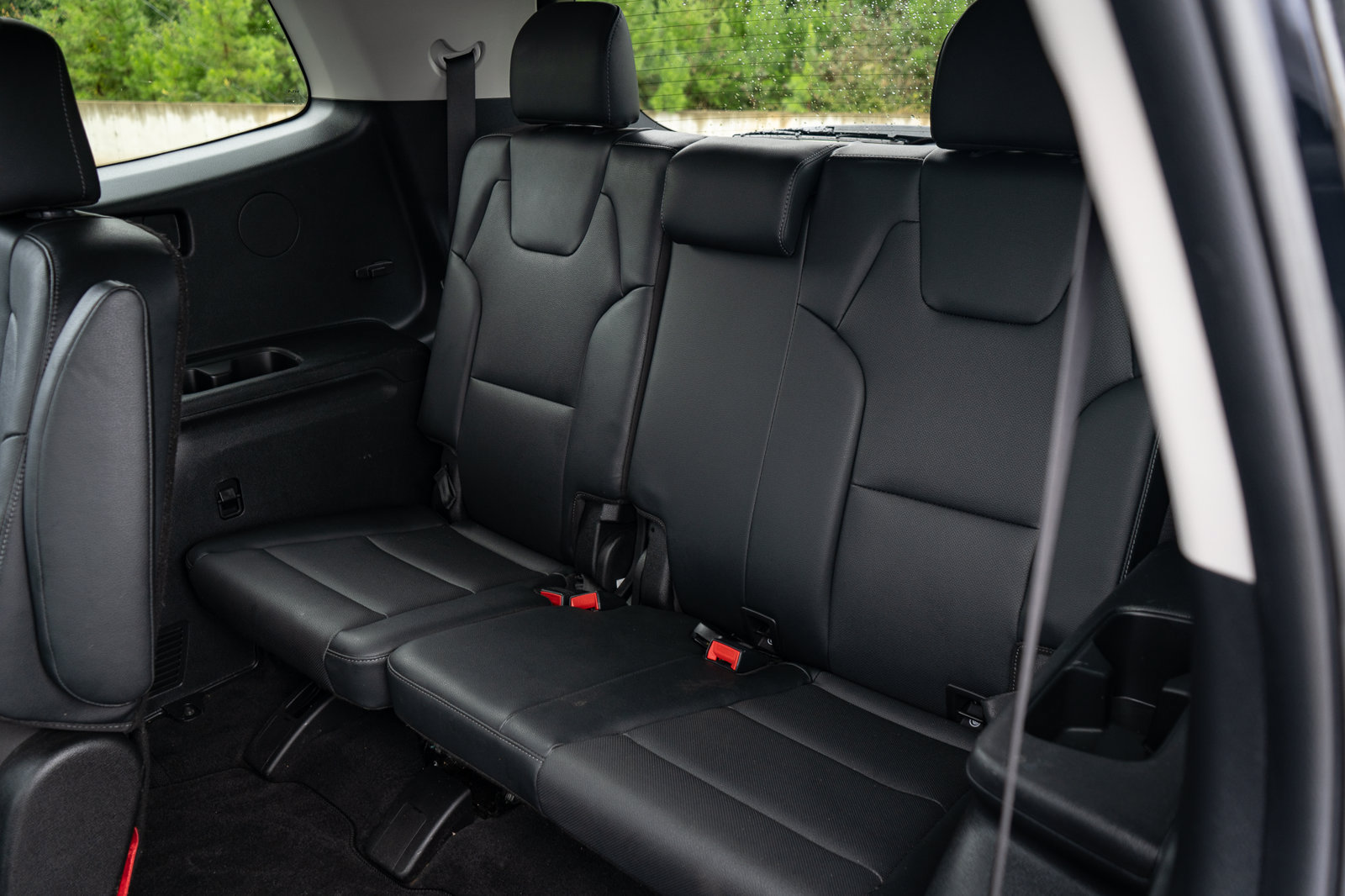 Used 2023 Kia Telluride EX w/ EX Captain's Chair Package FWD image 20