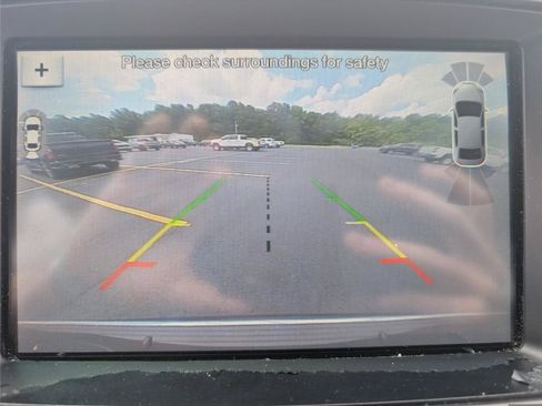 Used 2019 Ford Explorer Limited w/ Class III Trailer Tow Package FWD image 13