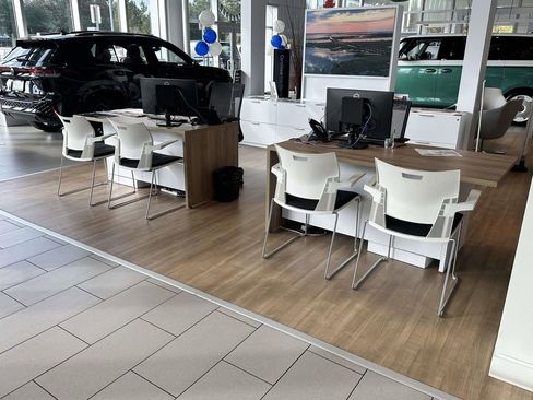 Used 2019 Chevrolet Tahoe LS image 8