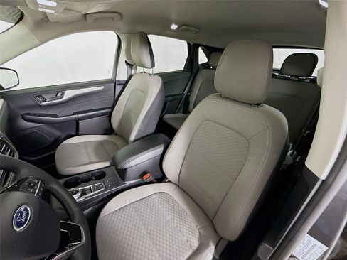 Used 2022 Ford Escape SE w/ Convenience Package image 11