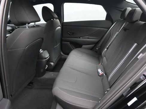 New 2026 Hyundai Elantra SEL Sport Premium FWD image 15