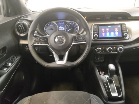 Used 2020 Nissan Kicks S FWD image 22