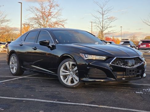 Used 2023 Acura TLX w/ Technology Package image 2