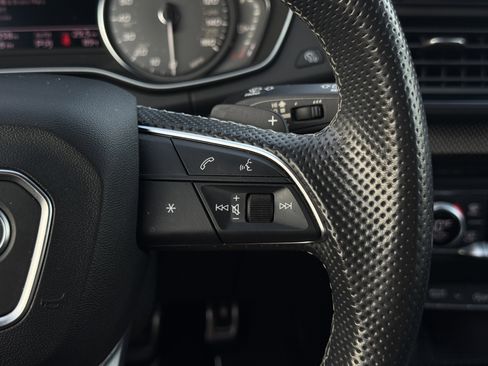 Used 2022 Audi SQ5 Premium w/ Convenience Package image 17