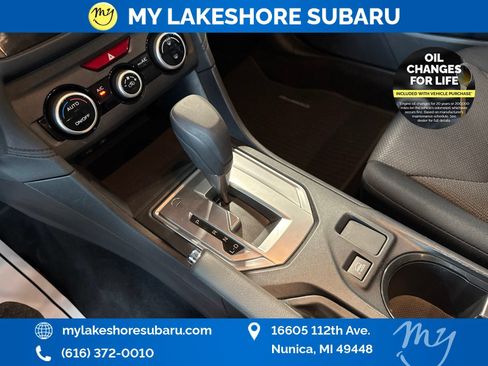 Used 2020 Subaru Crosstrek 2.0i AWD/4WD image 21