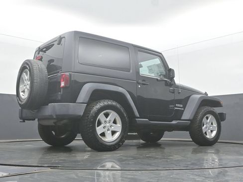 Used 2015 Jeep Wrangler Sport w/ Quick Order Package 24S AWD/4WD image 44