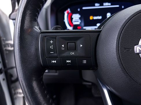 Used 2022 Nissan Rogue Platinum w/ Head-Up Display Package FWD image 36