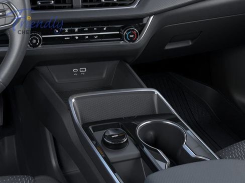 New 2026 Chevrolet Equinox LT w/ LPO, Floor Liner Package AWD/4WD image 34