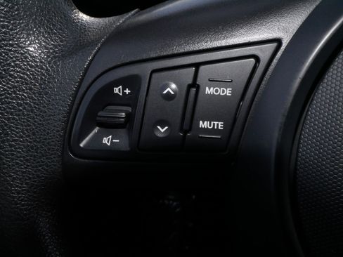 Used 2013 Kia Soul image 26