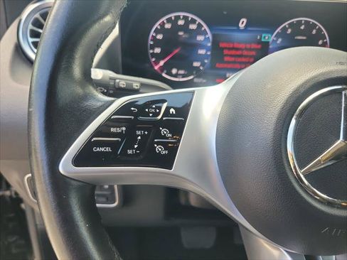 Used 2025 Mercedes-Benz GLA 250 image 22