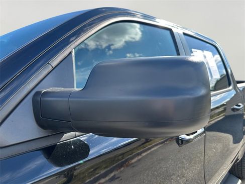 Used 2022 RAM 1500 Big Horn image 11