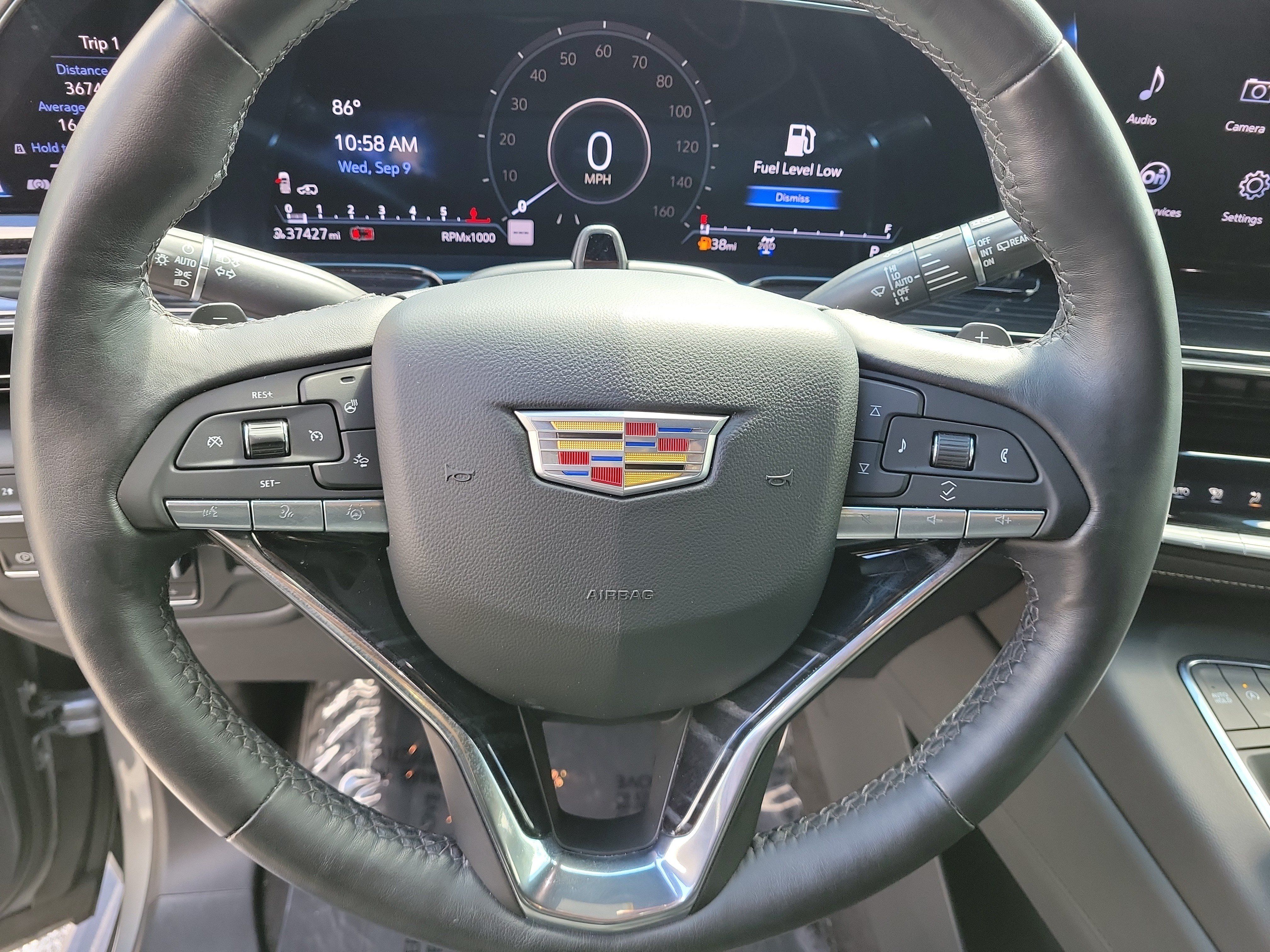 Used 2024 Cadillac Escalade ESV Sport w/ Touring Package AWD/4WD image 20