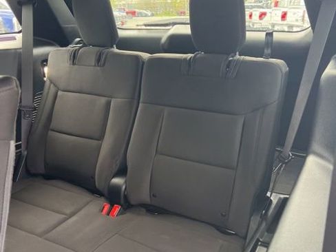 Used 2020 Ford Explorer XLT w/ Comfort Package AWD/4WD image 49
