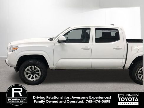 Used 2021 Toyota Tacoma SR image 3