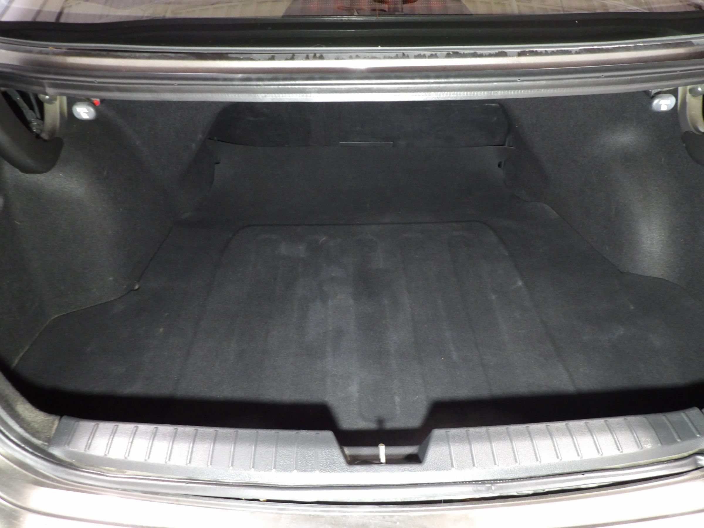 Used 2013 Kia Optima LX FWD image 6