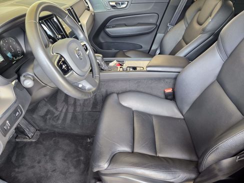 Used 2019 Volvo XC60 T6 Inscription w/ Protection Package Premier AWD/4WD image 11