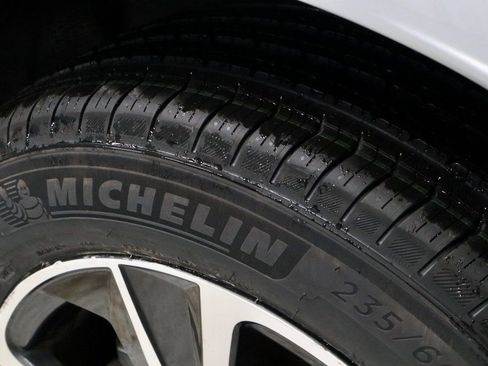 Used 2024 Lexus RX 350 Premium w/ Accessory Package (Z1) image 20