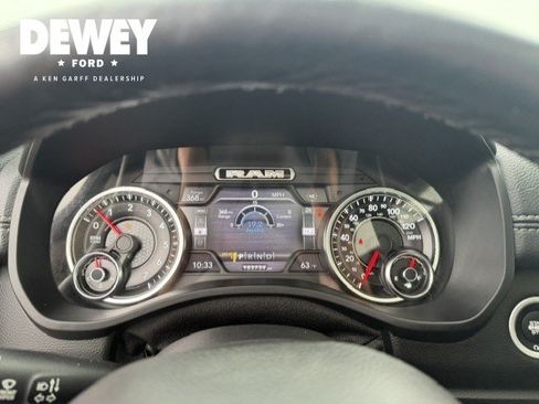 Used 2019 RAM 1500 Laramie AWD/4WD image 19