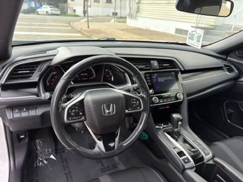 Used 2019 Honda Civic Sport image 15