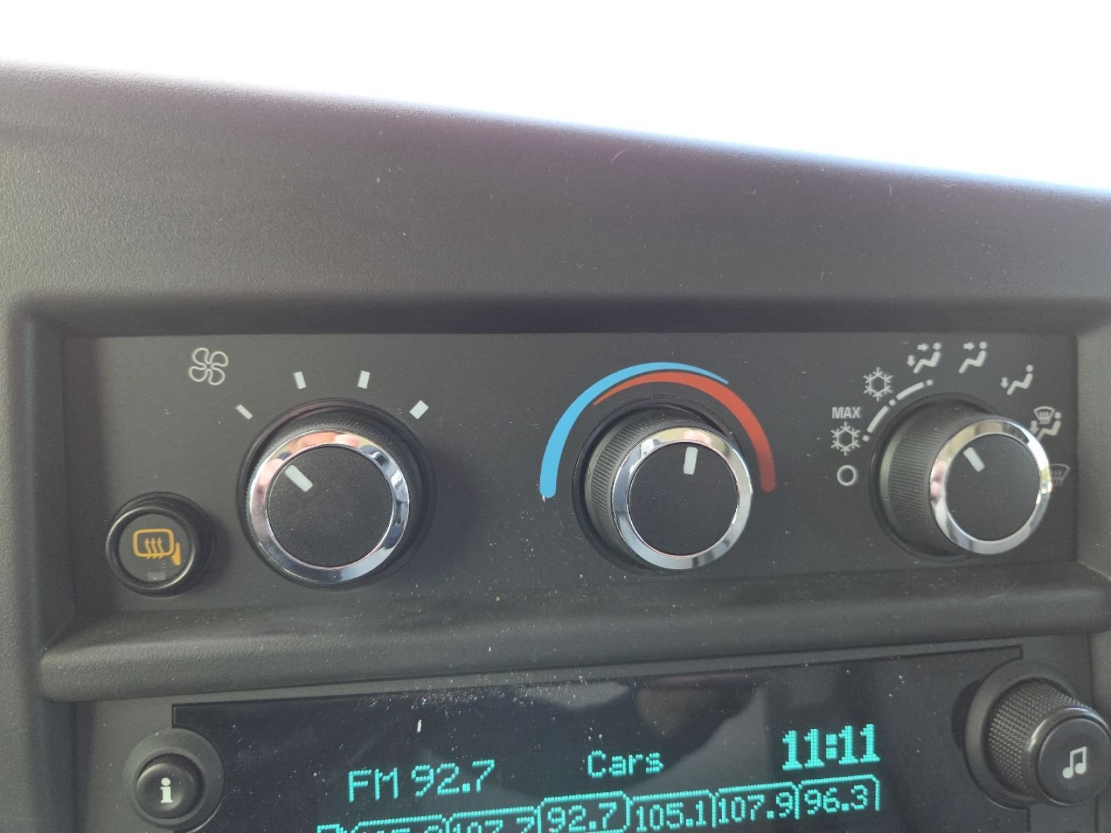 New 2025 GMC Savana 3500 w/ Power Convenience Package RWD image 29