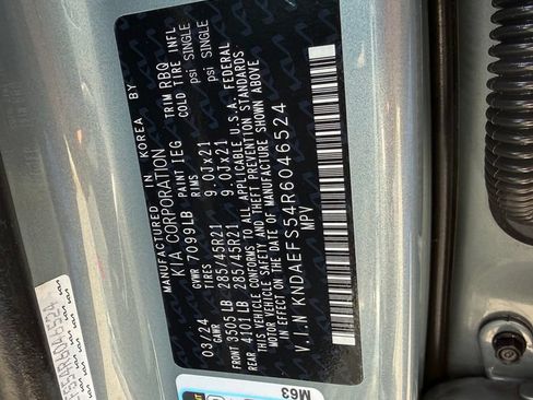 Certified 2024 Kia EV9 GT-Line AWD/4WD image 21