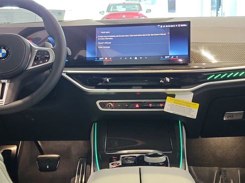 New 2026 BMW X5 M60i image 12