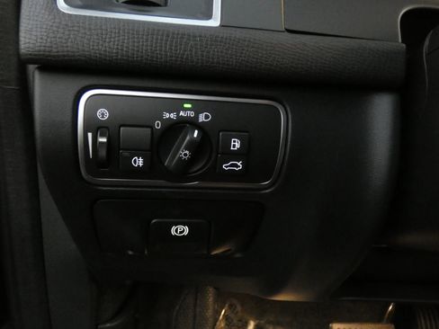 Used 2016 Volvo XC60 T6 Platinum image 63