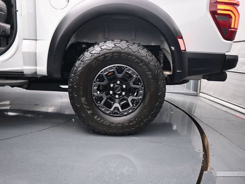 Used 2024 Ford F150 Raptor w/ Equipment Group 803A Raptor R AWD/4WD image 22