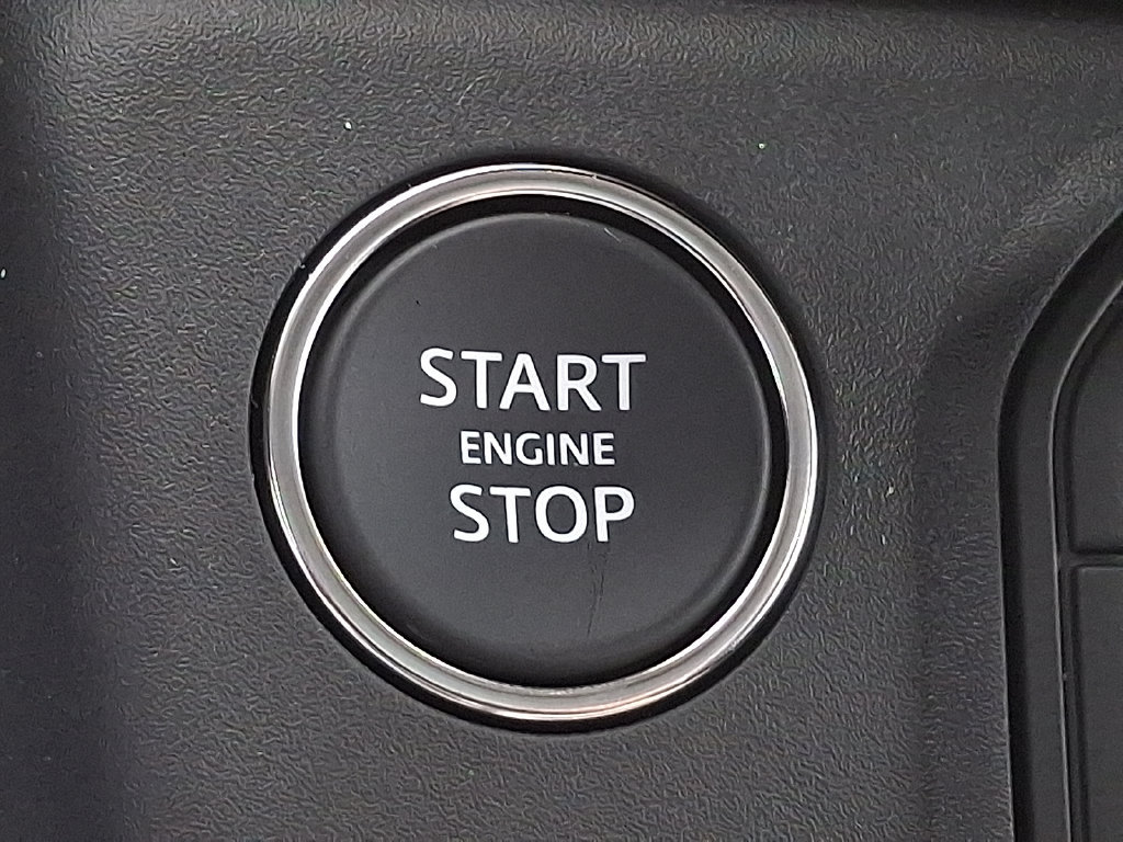 New 2026 Land Rover Defender 110 S AWD/4WD image 12