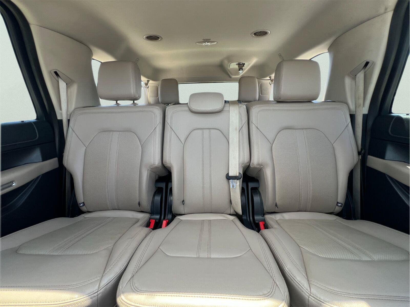 Used 2022 Ford Expedition Max Limited AWD/4WD image 39