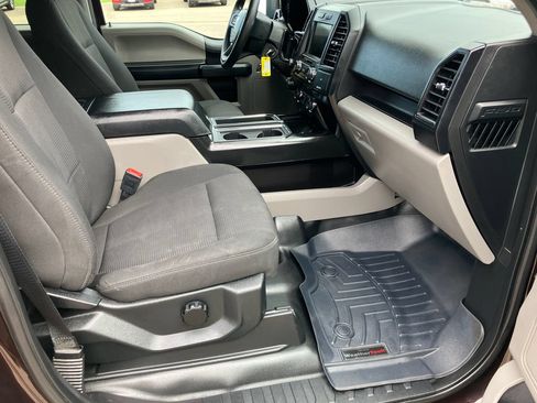 Used 2018 Ford F150 XL w/ Equipment Group 101A Mid AWD/4WD image 15