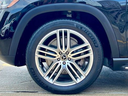 Certified 2026 Mercedes-Benz GLS 450 4MATIC image 13