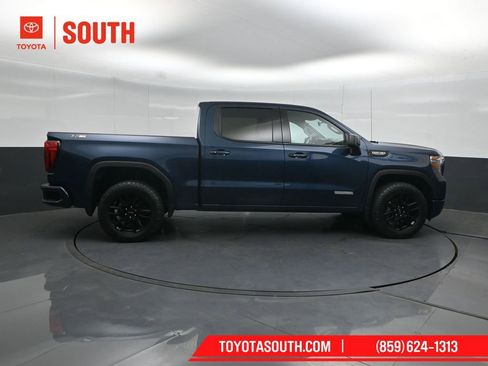 Used 2021 GMC Sierra 1500 Elevation w/ X31 Off-Road Package AWD/4WD image 3