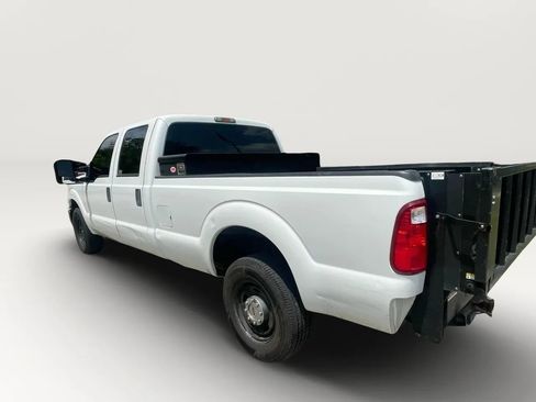 Used 2016 Ford F250 XL w/ Power Equipment Group image 19