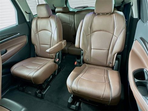 Used 2020 Buick Enclave Avenir w/ Avenir Technology Package image 11