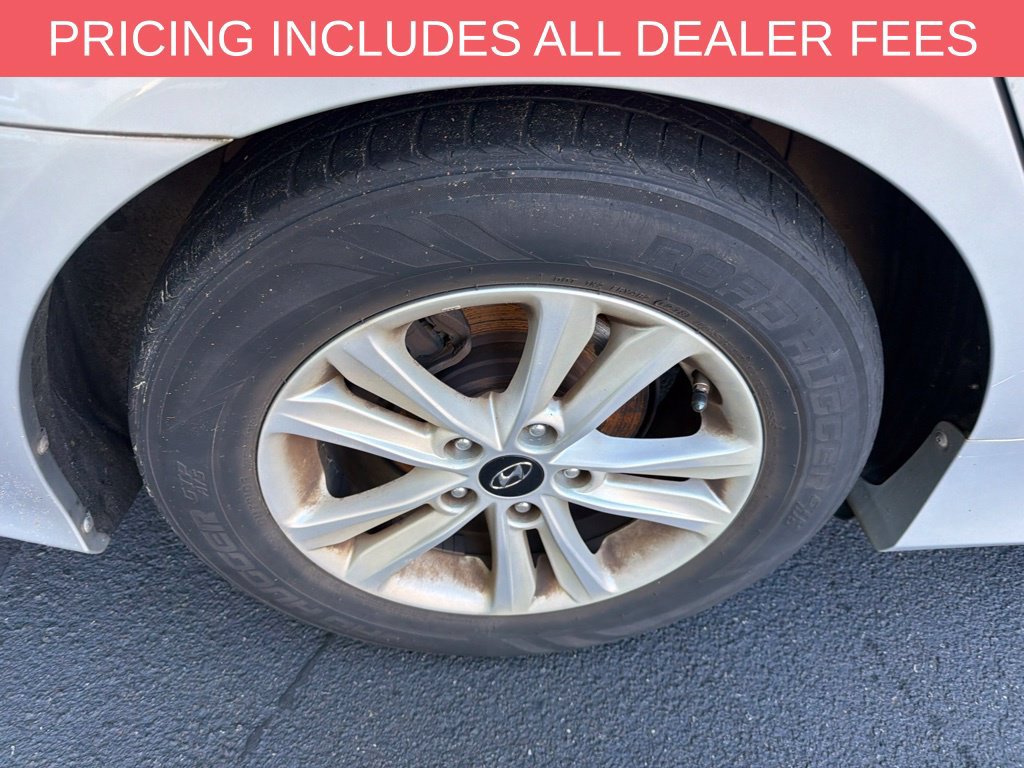 Used 2014 Hyundai Sonata GLS w/ Popular Equipment Group 2 FWD image 7