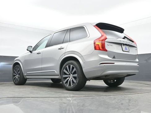 Used 2023 Volvo XC90 B5 Plus AWD/4WD image 15