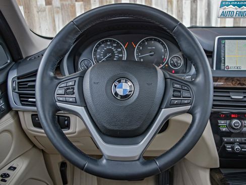 Used 2015 BMW X5 xDrive50i image 14