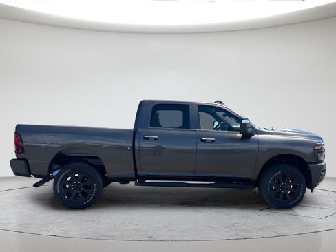 New 2026 RAM 2500 Tradesman AWD/4WD image 2