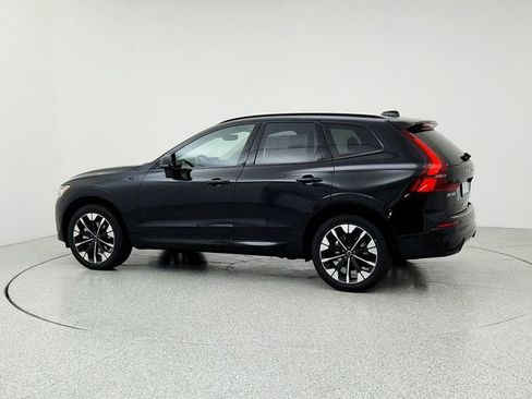 New 2026 Volvo XC60 B5 Plus w/ Protection Package Premier image 7