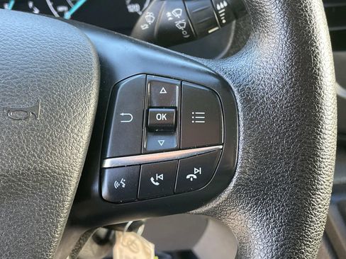 Used 2022 Ford Transit 350 XLT image 9