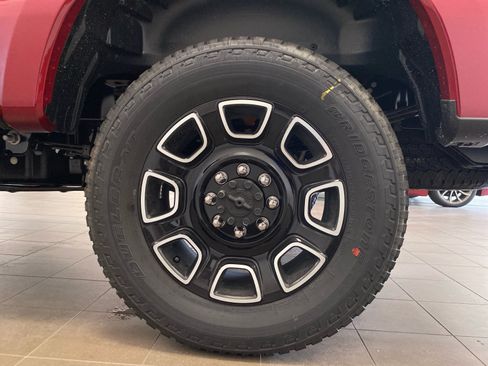 New 2026 Ford F350 Platinum w/ FX4 Off-Road Package AWD/4WD image 25