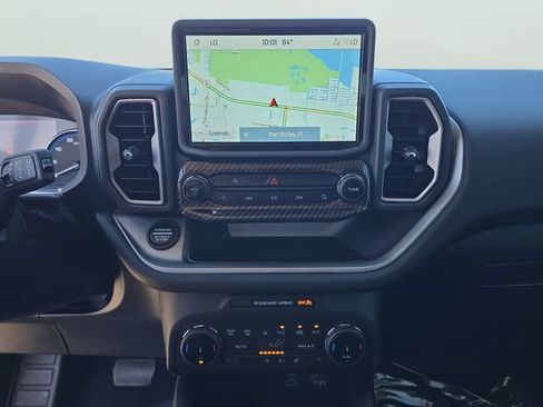 Used 2022 Ford Bronco Sport Outer Banks w/ Tech Package AWD/4WD image 15