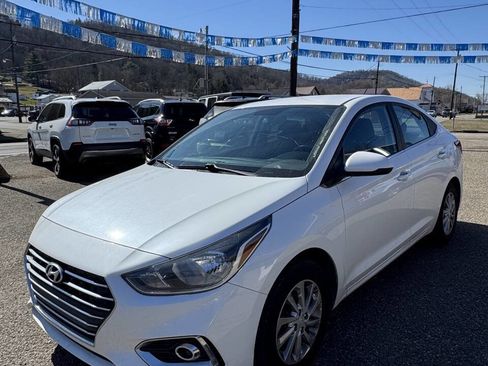 Used 2022 Hyundai Accent SEL FWD image 15