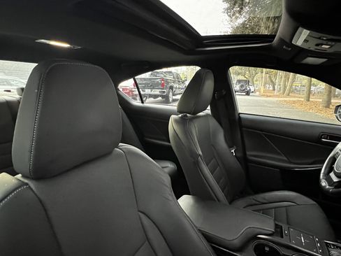 Certified 2023 Lexus IS 350 F Sport image 45