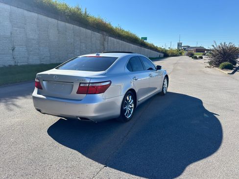 Used 2007 Lexus LS 460 image 3