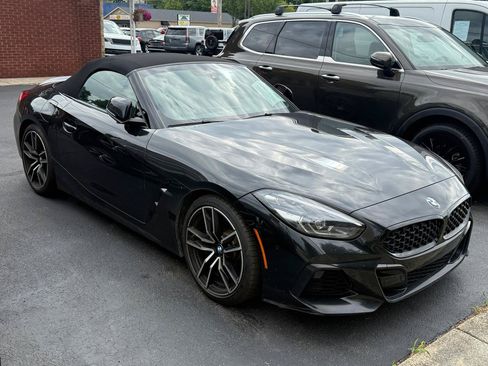 Used 2019 BMW Z4 sDrive30i w/ M Sport Package RWD image 2