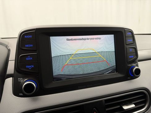 Used 2018 Hyundai Kona Limited image 21